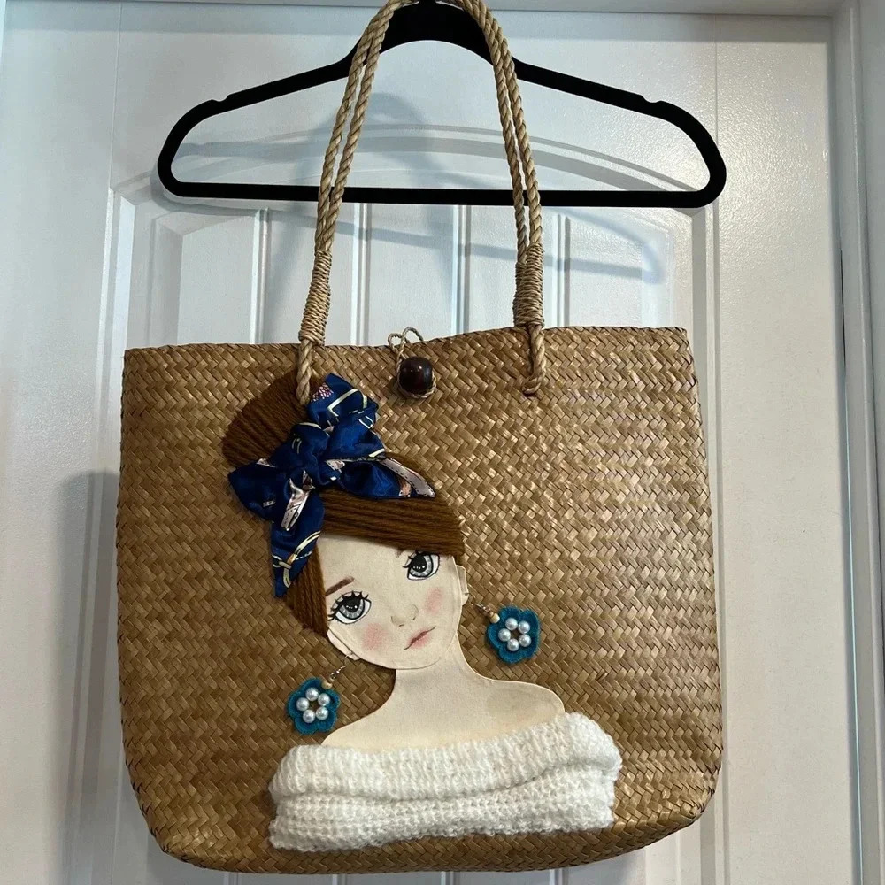 Dressed Up Painted Decorated Lady Handmade Basket Bag Thailand.‎ OS.